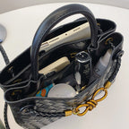 Retro Woven Shoulder Bag