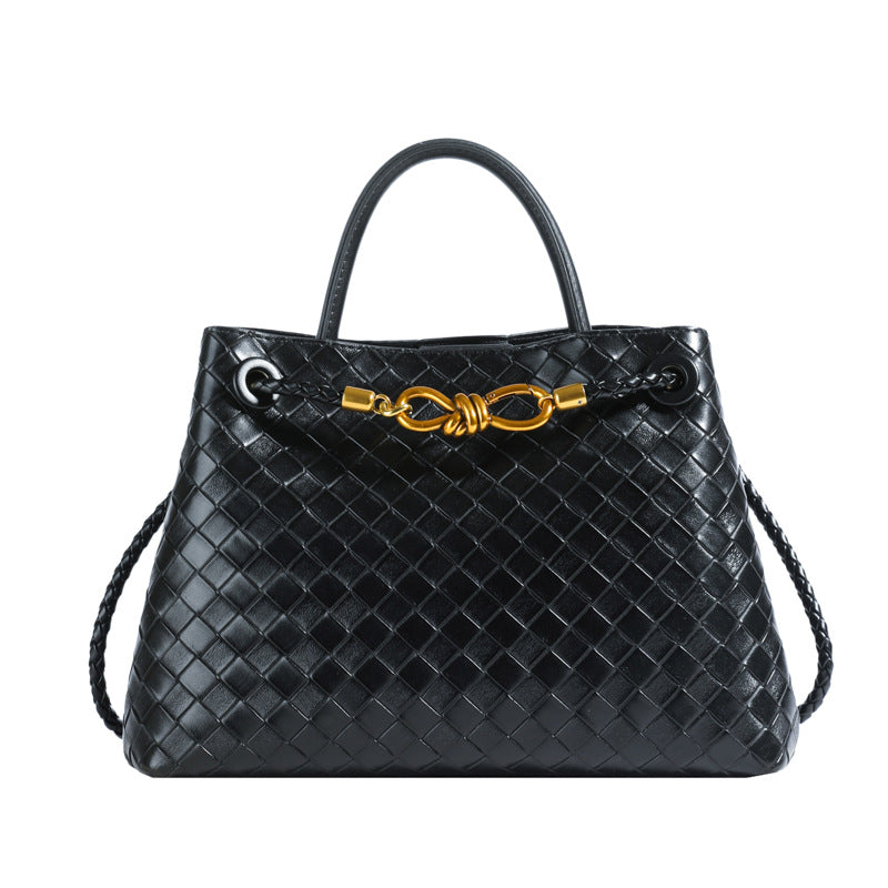 Retro Woven Shoulder Bag