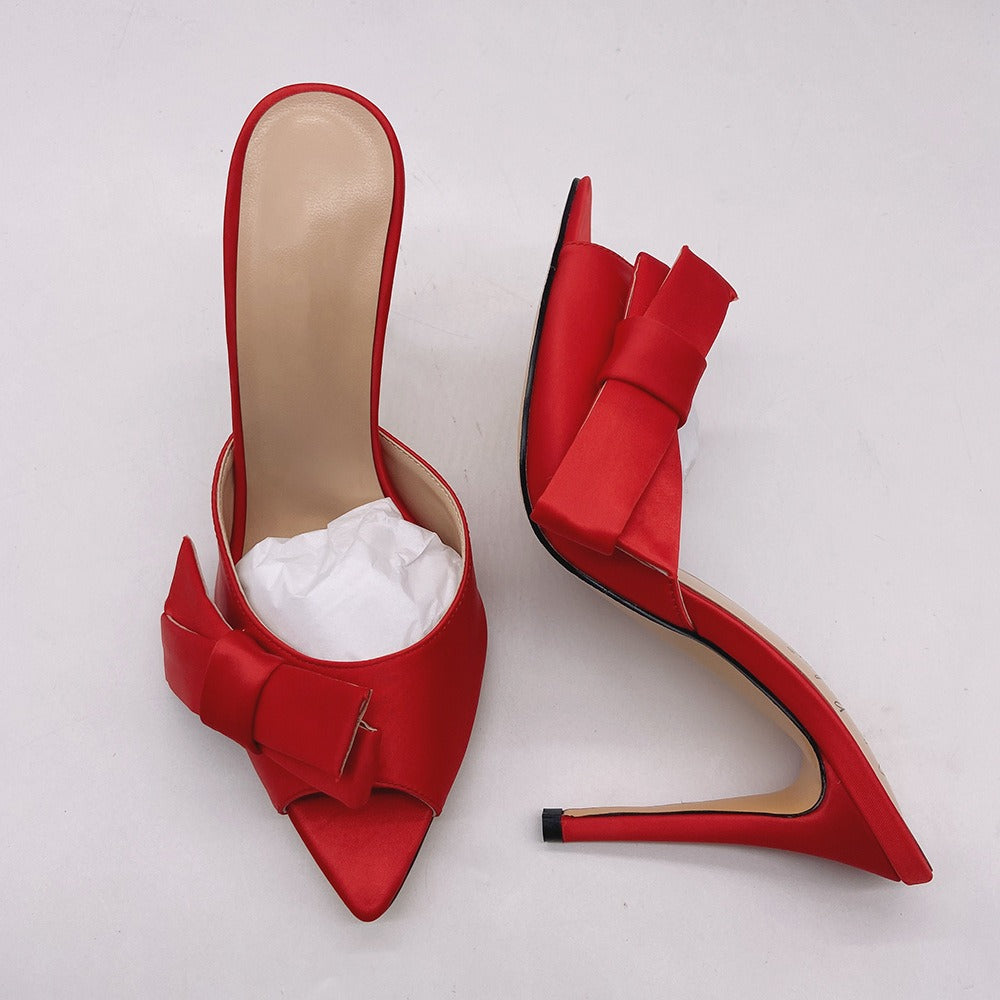 The Emerald Belle Mules