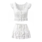 Retro Style Lace Skirt Outfit