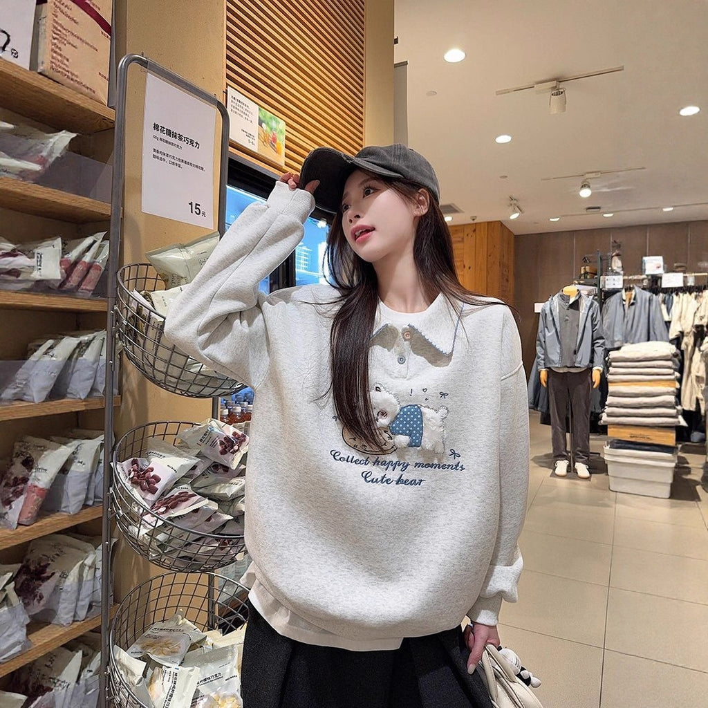 The Whisker Charm Polo Collar Sweatshirt